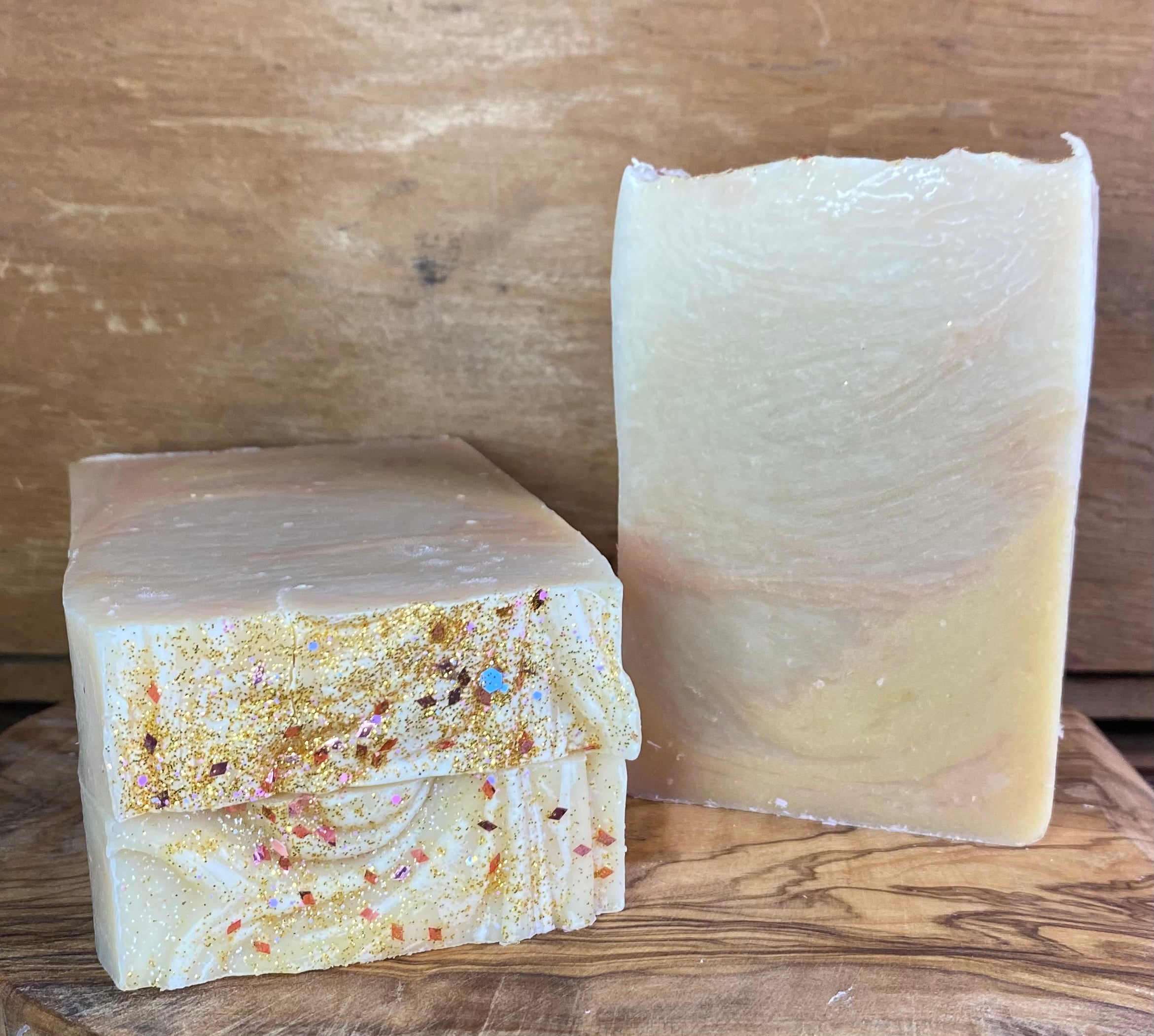 Honeysuckle Soap Bar with Shea Butter & Cocoa Butter